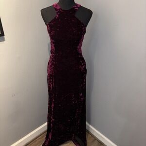Morgan & Co Maxi Gown Sangria Velvet 90s Y2K Glam WhimsyGoth Halter Sz‎ 9/10